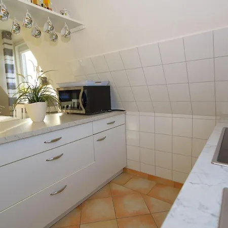 Watthaus-4-zwischen-wattenmeer-und-nordseestarnd Apartamento Sylt